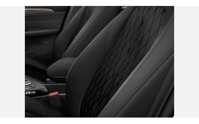 BMW X1 xDrive20i - автомобили, коли, обяви за нови и употребявани 8