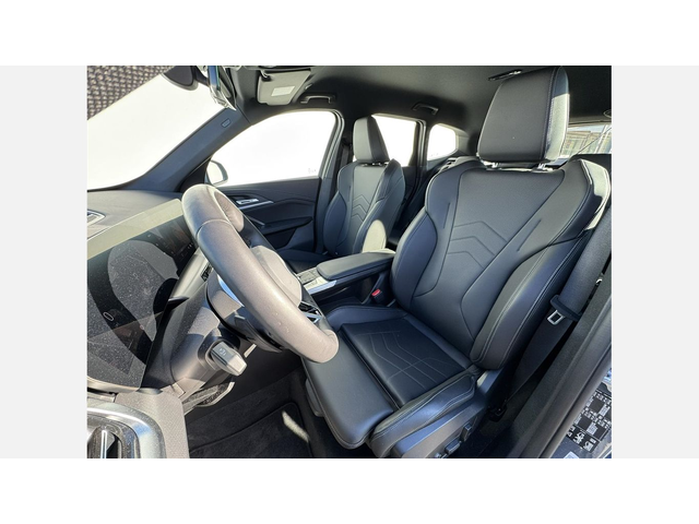 BMW X1 xDrive23d - автомобили, коли, обяви за нови и употребявани 8