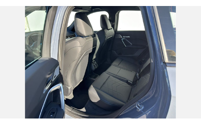 BMW X1 xDrive23d - автомобили, коли, обяви за нови и употребявани 9