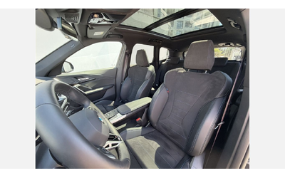 BMW X1 xDrive23d - автомобили, коли, обяви за нови и употребявани 8