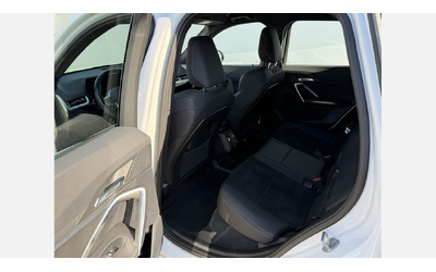 BMW X1 xDrive25e - автомобили, коли, обяви за нови и употребявани 9