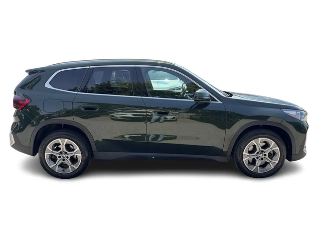 BMW X1 xDrive28i |Premium Essential Pkg| 18-inch Wheels|P All Wheel Drive - автомобили, коли, обяви за нови и употребявани 15