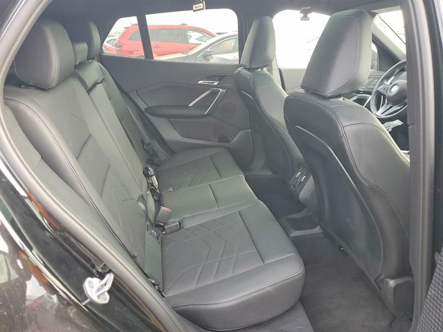 BMW X2 2.0L 4 ALL WHEEL DRIVE - автомобили, коли, обяви за нови и употребявани 9