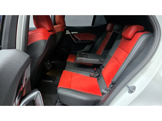 BMW X2 xDrive20i M Sport - автомобили, коли, обяви за нови и употребявани 12