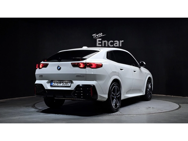 BMW X2 xDrive20i M Sport - автомобили, коли, обяви за нови и употребявани 1