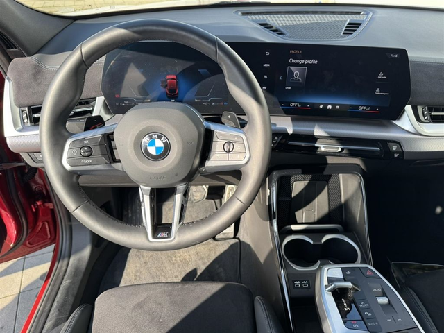 BMW X2 sDrive18d - автомобили, коли, обяви за нови и употребявани 10