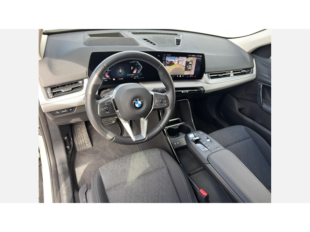 BMW X2 sDrive20i - автомобили, коли, обяви за нови и употребявани 5