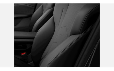 BMW X2 xDrive20d - автомобили, коли, обяви за нови и употребявани 8