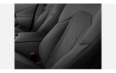 BMW X3 20d xDrive (ZA) - автомобили, коли, обяви за нови и употребявани 8