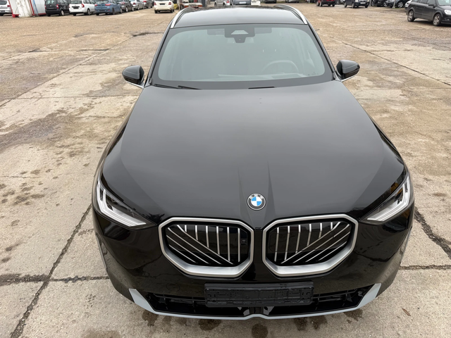 BMW X3 3.0I X-drive - автомобили, коли, обяви за нови и употребявани 1