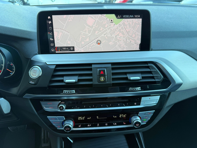 BMW X3 3.0d M Pack/xDrive/Швейцария - автомобили, коли, обяви за нови и употребявани 30