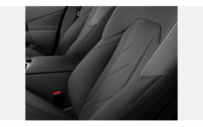 BMW X3 30e xDrive - автомобили, коли, обяви за нови и употребявани 8