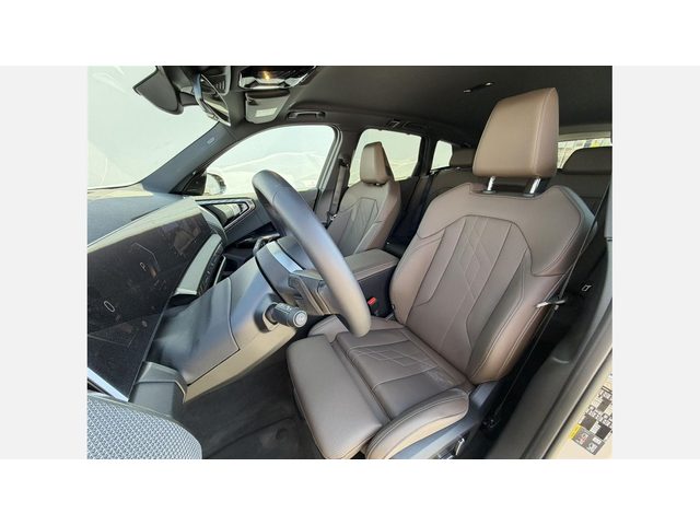 BMW X3 30e xDrive - автомобили, коли, обяви за нови и употребявани 8