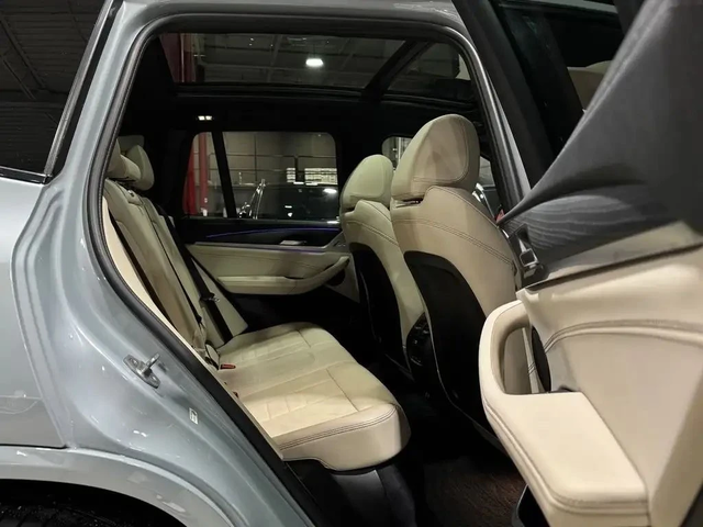 BMW X3 M-pkg* Shadow Line* Adaptive LED* Ambient* Пано* П - автомобили, коли, обяви за нови и употребявани 14