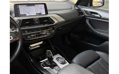 BMW X3 M-pkg* Xdrive* Heads up Display* Камера* Пано* Под - автомобили, коли, обяви за нови и употребявани 8