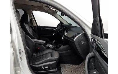BMW X3 xDrive 20D - автомобили, коли, обяви за нови и употребявани 10