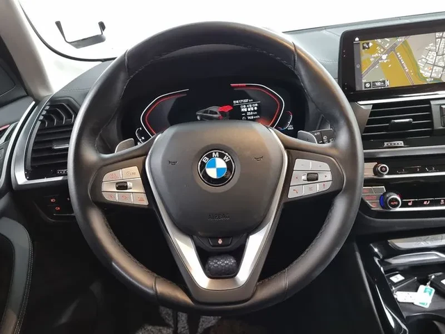 BMW X3 xDrive 20D - автомобили, коли, обяви за нови и употребявани 12