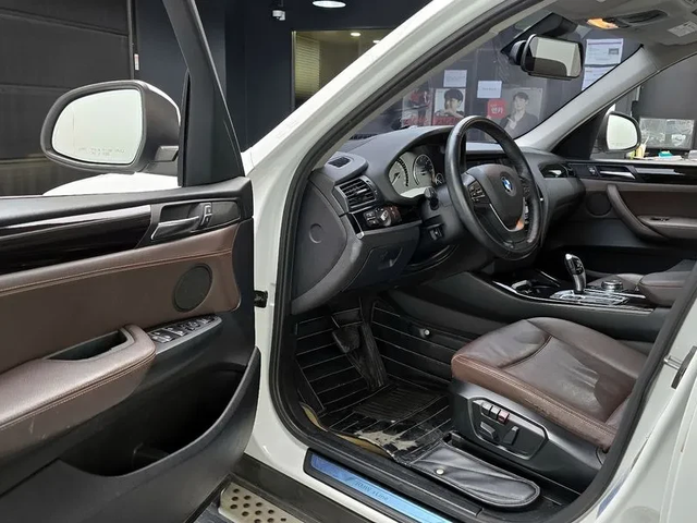 BMW X3 xDrive 20D - автомобили, коли, обяви за нови и употребявани 10