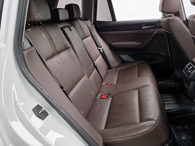 BMW X3 xDrive 20D - автомобили, коли, обяви за нови и употребявани 11