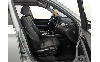 BMW X3 xDrive 20D - автомобили, коли, обяви за нови и употребявани 10