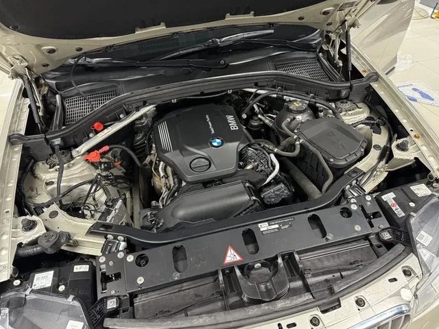 BMW X3 xDrive 20D - автомобили, коли, обяви за нови и употребявани 5