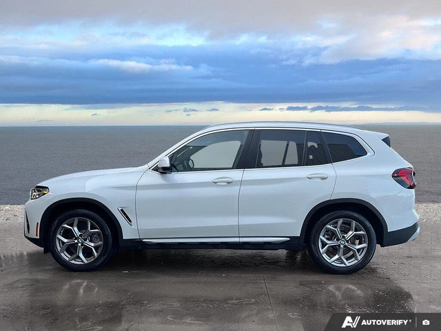 BMW X3 XDRIVE * CAMERA * LED * ПОДГРЕВ * NAVI - автомобили, коли, обяви за нови и употребявани 2