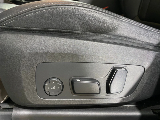 BMW X3 - автомобили, коли, обяви за нови и употребявани 16