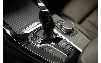 BMW X3 * HeadUp* AвтоКредит* (ЦЕНА ДО БГ) - автомобили, коли, обяви за нови и употребявани 13