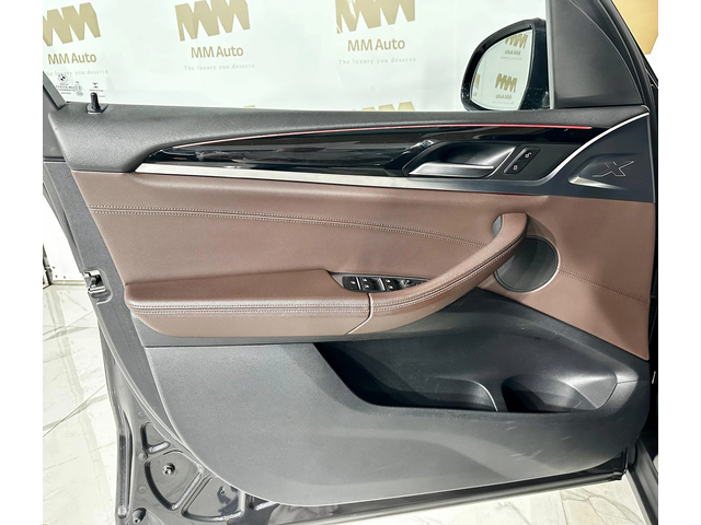 BMW X3 20d xDrive* HuD* Подгрев - автомобили, коли, обяви за нови и употребявани 8