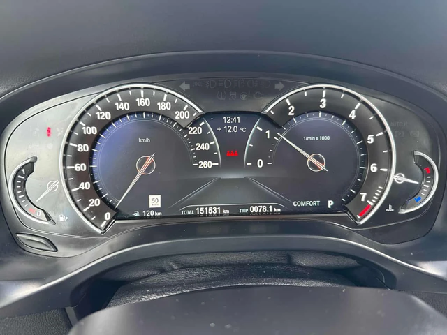 BMW X3 * xDrive30i * ПОДГРЕВ* ПАНОРАМА* ДИГИТАЛНО ТАБЛО - автомобили, коли, обяви за нови и употребявани 7