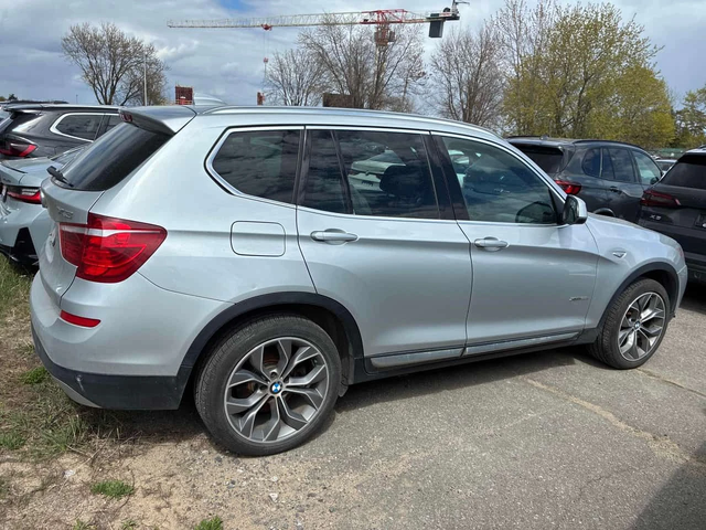 BMW X3 * xDrive28i * ПОДГРЕВИ * ПАМЕТ * NAVI - автомобили, коли, обяви за нови и употребявани 2