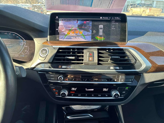 BMW X3 * xDrive30e * ПОДГРЕВ* PANO* KEYLESS* - автомобили, коли, обяви за нови и употребявани 8