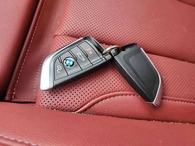BMW X3 XDRIVE30I| ПОДГРЕВИ| ПАНО| 360| 2 КЛЮЧА| CARFAX - автомобили, коли, обяви за нови и употребявани 9