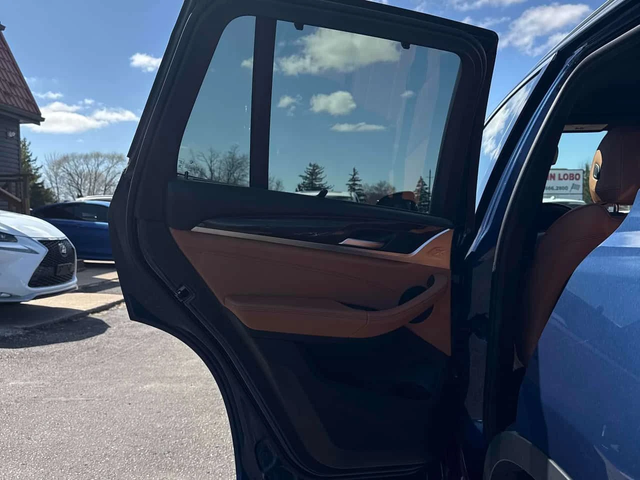 BMW X3 ПАНОРАМА| ПОДГРЕВ| КЛИП НА МОТОРА| СЕРВИЗНА КНИЖКА - автомобили, коли, обяви за нови и употребявани 14