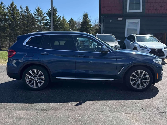 BMW X3 ПАНОРАМА| ПОДГРЕВ| КЛИП НА МОТОРА| СЕРВИЗНА КНИЖКА - автомобили, коли, обяви за нови и употребявани 3