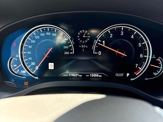 BMW X3 ПАНОРАМА| ПОДГРЕВ| КЛИП НА МОТОРА| СЕРВИЗНА КНИЖКА - автомобили, коли, обяви за нови и употребявани 7