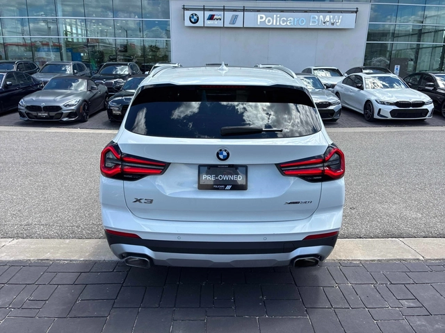 BMW X3 xDrive30i * No Accident* ПАНОРАМА * CARFAX - автомобили, коли, обяви за нови и употребявани 4