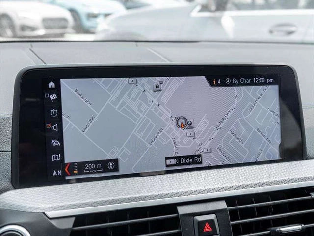 BMW X3 UltimatePackage/CollisionFree/ServiceRecords - автомобили, коли, обяви за нови и употребявани 12