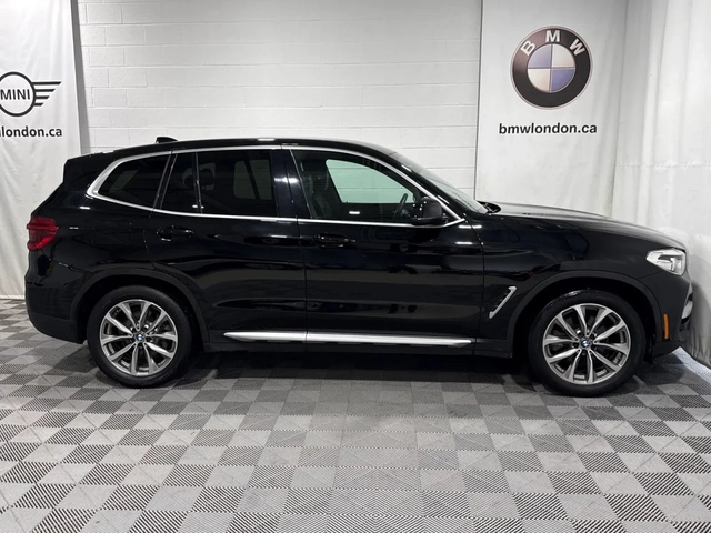 BMW X3 Black Sapphire Metallic - автомобили, коли, обяви за нови и употребявани 4