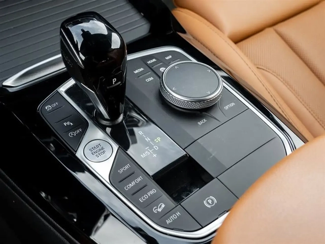 BMW X3 30i * M pack - автомобили, коли, обяви за нови и употребявани 11