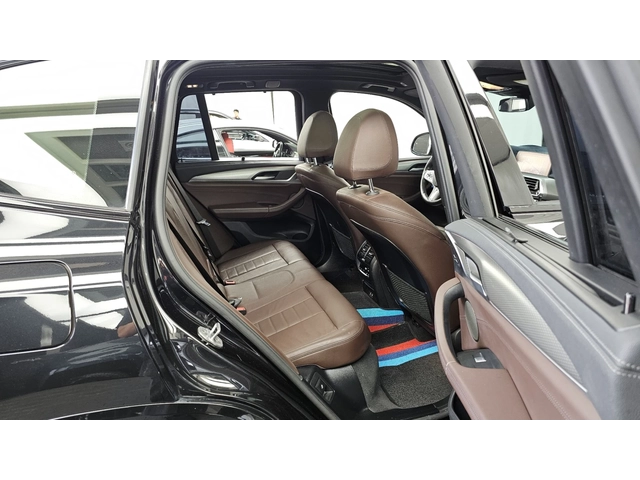 BMW X3 xDrive M40i - автомобили, коли, обяви за нови и употребявани 10