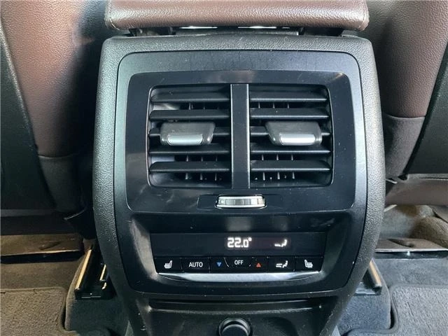 BMW X3 xDrive30i - автомобили, коли, обяви за нови и употребявани 9