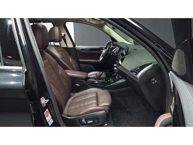 BMW X3 xDrive 30d | HUD | 360  камера | Панорама - автомобили, коли, обяви за нови и употребявани 8