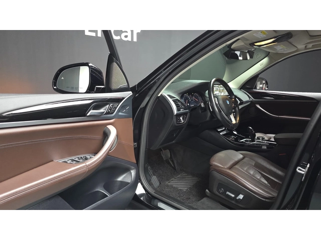 BMW X3 xDrive 30d | HUD | 360  камера | Панорама - автомобили, коли, обяви за нови и употребявани 9