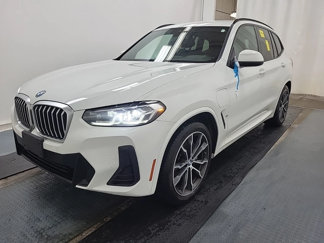 BMW X3 XDRIVE30E - автомобили, коли, обяви за нови и употребявани 0