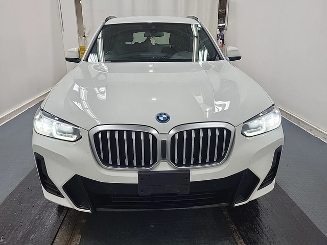BMW X3 XDRIVE30E - автомобили, коли, обяви за нови и употребявани 6