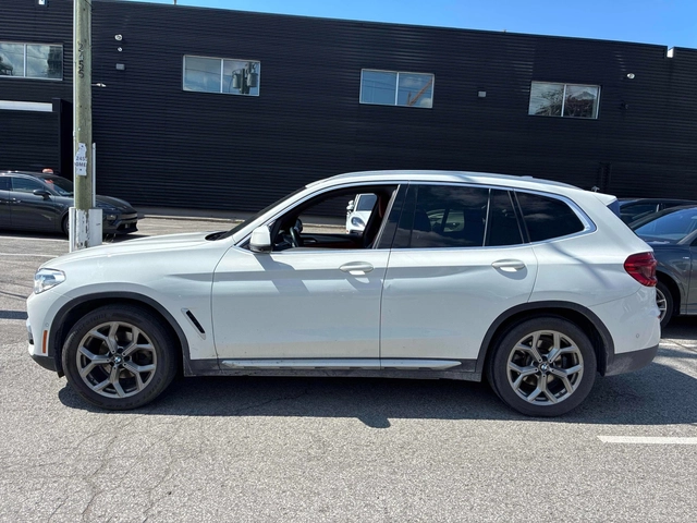 BMW X3 xDrive30i - автомобили, коли, обяви за нови и употребявани 1