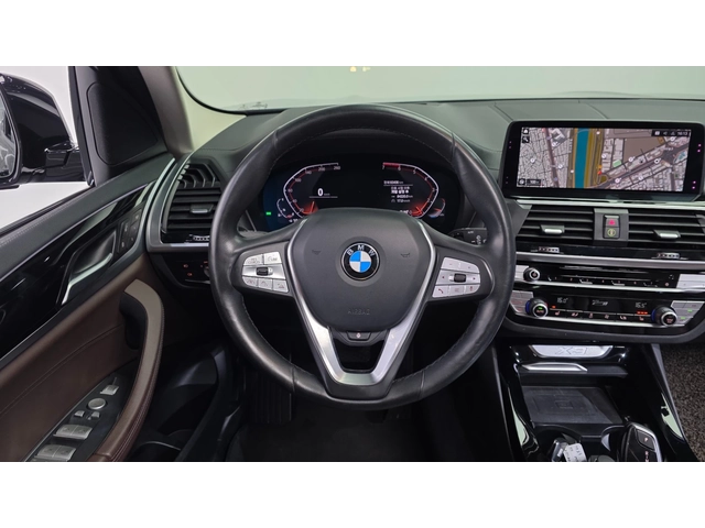 BMW X3 xDrive20i Luxury - автомобили, коли, обяви за нови и употребявани 10