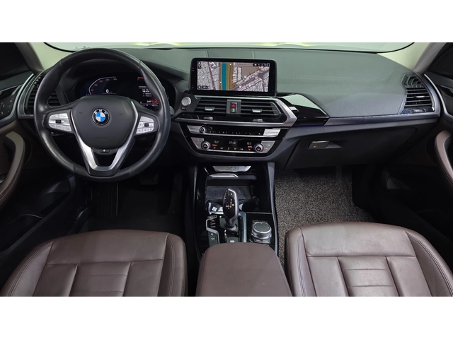 BMW X3 xDrive20i Luxury - автомобили, коли, обяви за нови и употребявани 4