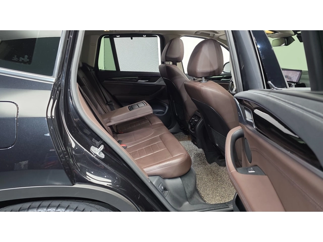 BMW X3 xDrive20i Luxury - автомобили, коли, обяви за нови и употребявани 9